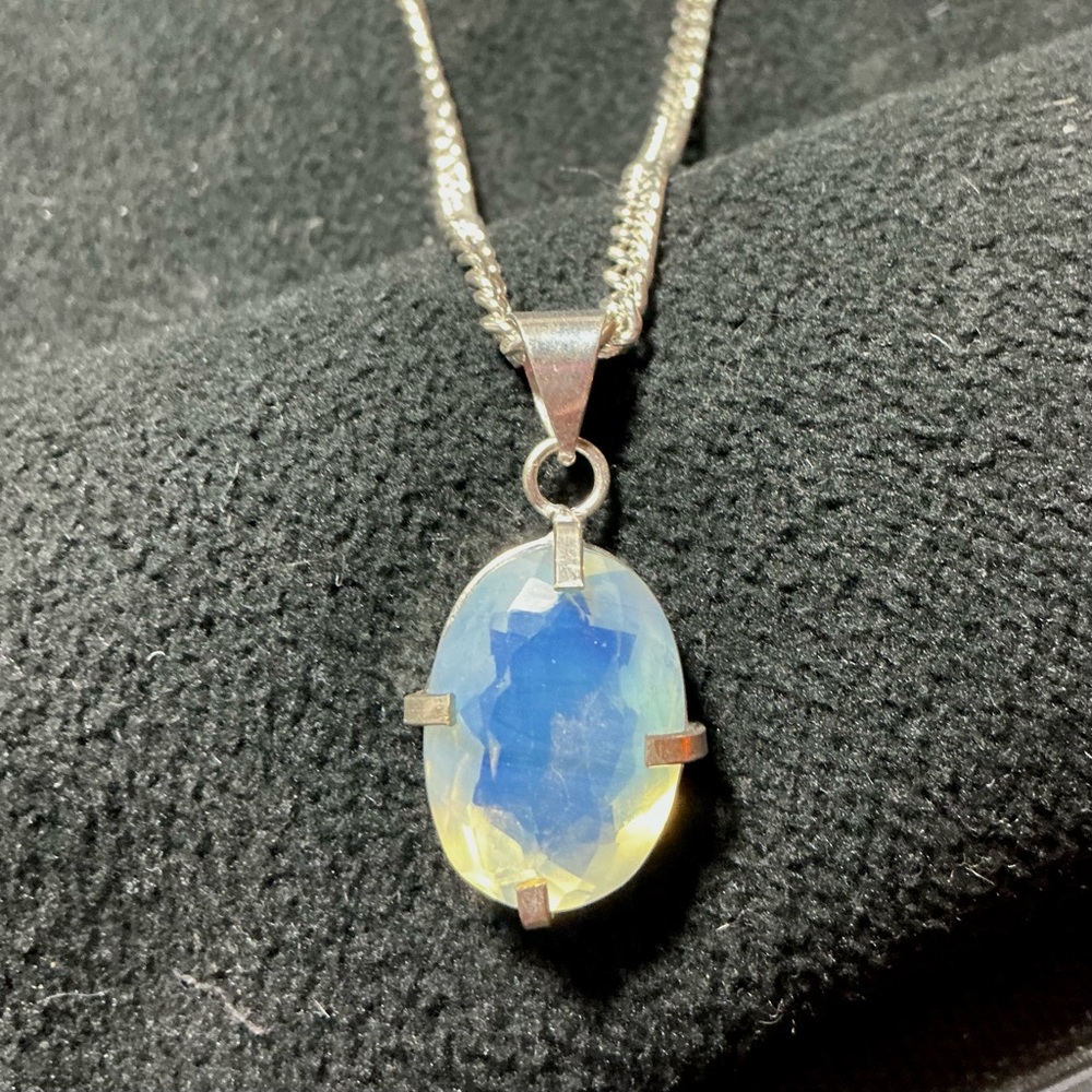Natural Mexican Fire Opal Pendant Sky Blue Opal Gemstone 925 Sterling Silver